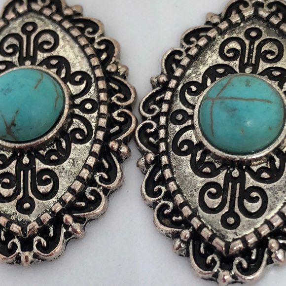 BOHO GOLD OR SILVER TURQUOISE /STONE EARRINGS - Picture 5 of 8